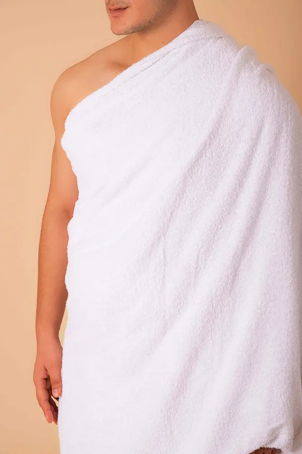Premium Cotton White Ihram Towels for Men – 2 Pcs (46” x 92”) Plain Ihram Set for Hajj & Umrah - Image 4 - Ruby Online