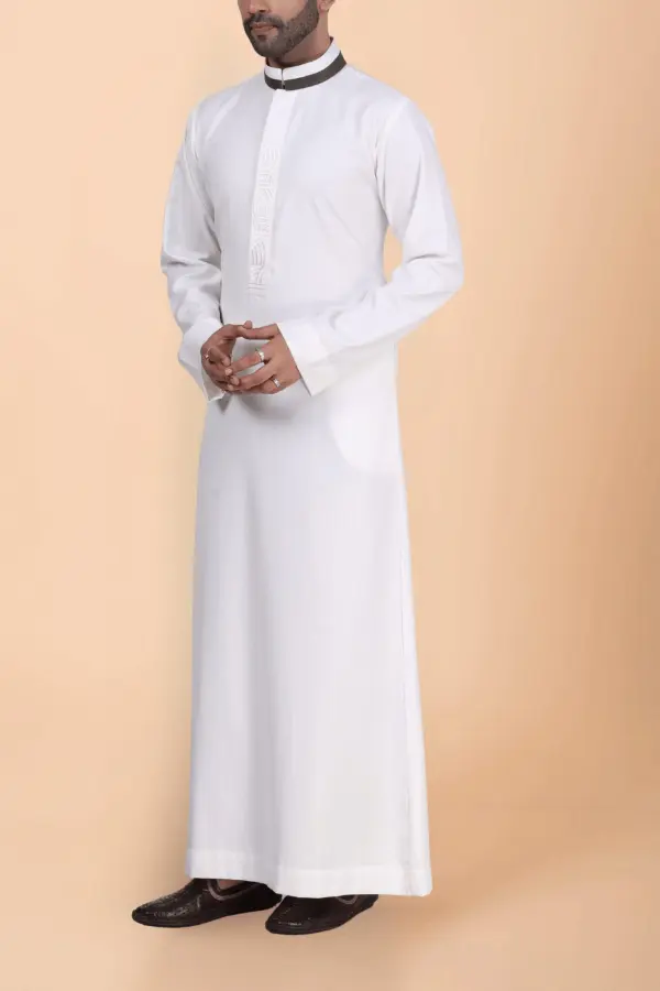 Off-White Thobe with Tonal Embroidery Strip & Contrast Band Collar - Image 4 - Ruby Online