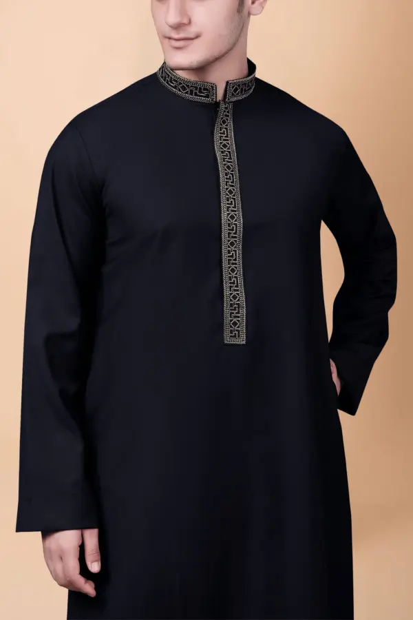 Jet Black Men’s Thobe with Gold Geometric Embroidery Strip - Image 4 - Ruby Online