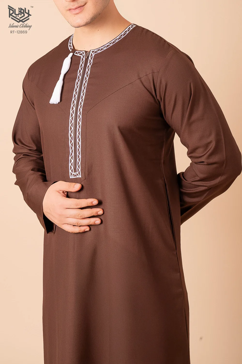 Coffee Brown Omani Thobe with White Geometric Embroidery & Tassel - Image 5 - Ruby Online