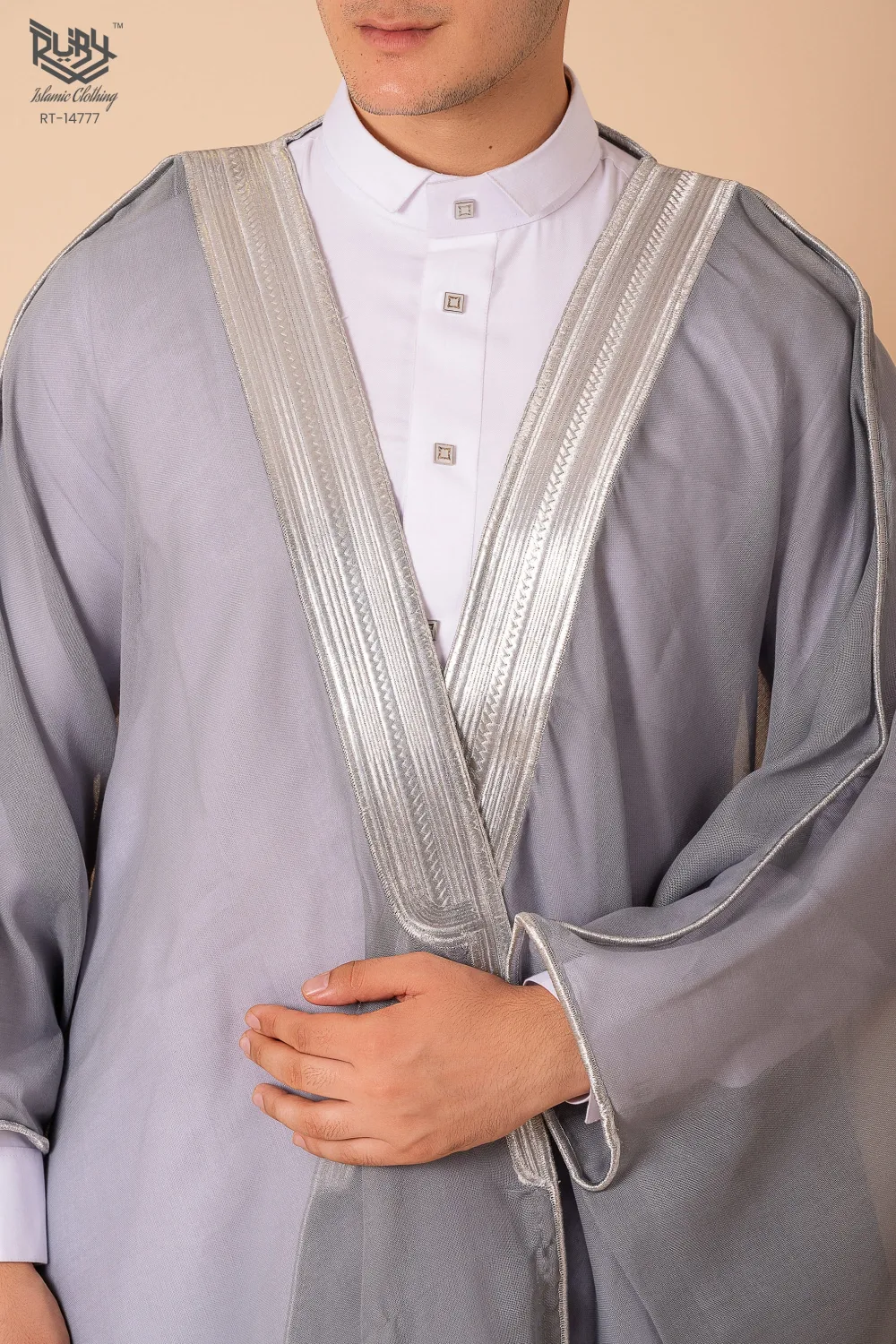 Elegant Grey Arabic Bisht for Men with Silver Zari Edge Embroidery – Premium Lightweight Open-Front Cloak