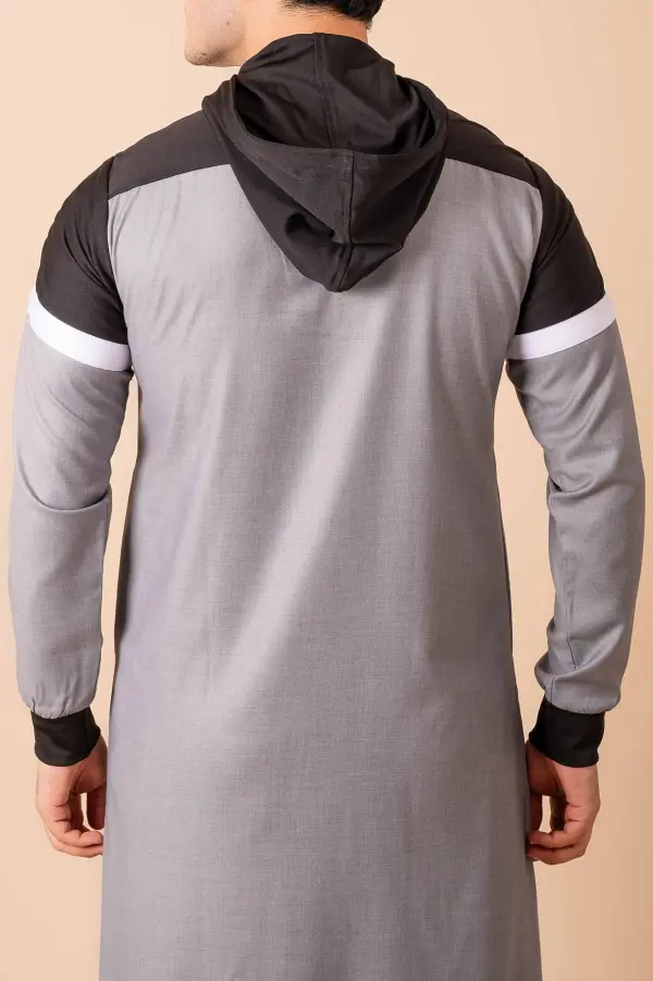 Men’s Light Grey Hooded Thobe with Black Panel & White Stripe Design - Image 5 - Ruby Online