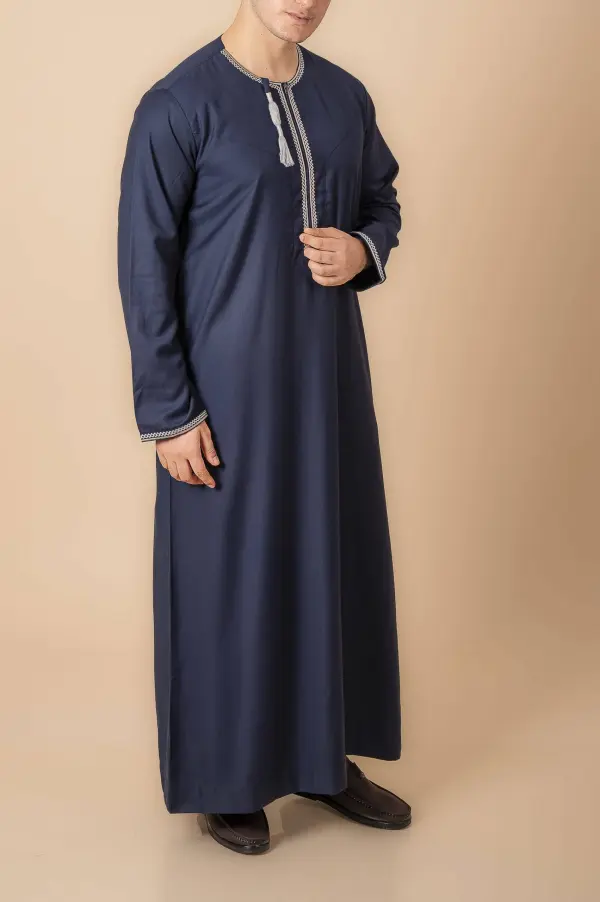 Navy Blue Omani Thobe with silver grey Geometric Embroidery & Tassel - Image 3 - Ruby Online
