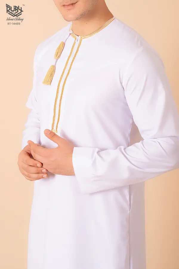 White Omani Thobe with Golden Embroidered Placket & Tassel - Image 5 - Ruby Online