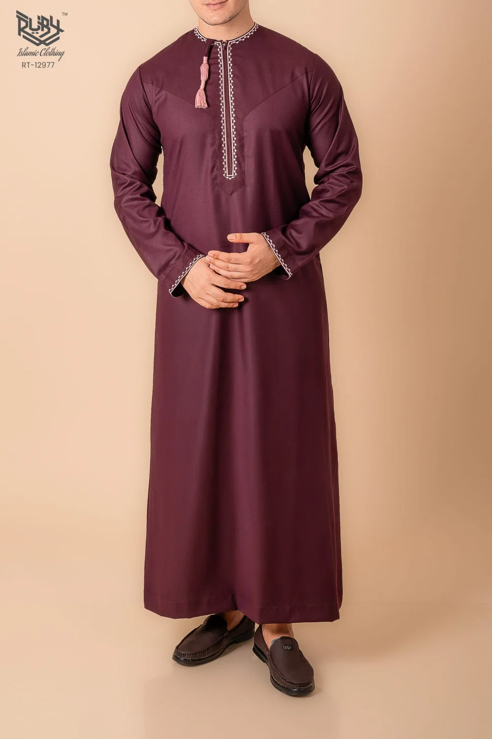 Maroon Omani Thobe with White Geometric Embroidery & Tassel