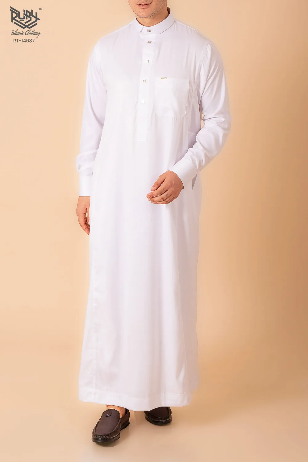 Premium Cream White Classic Thobe with Pleated Front Panel & Band Collar